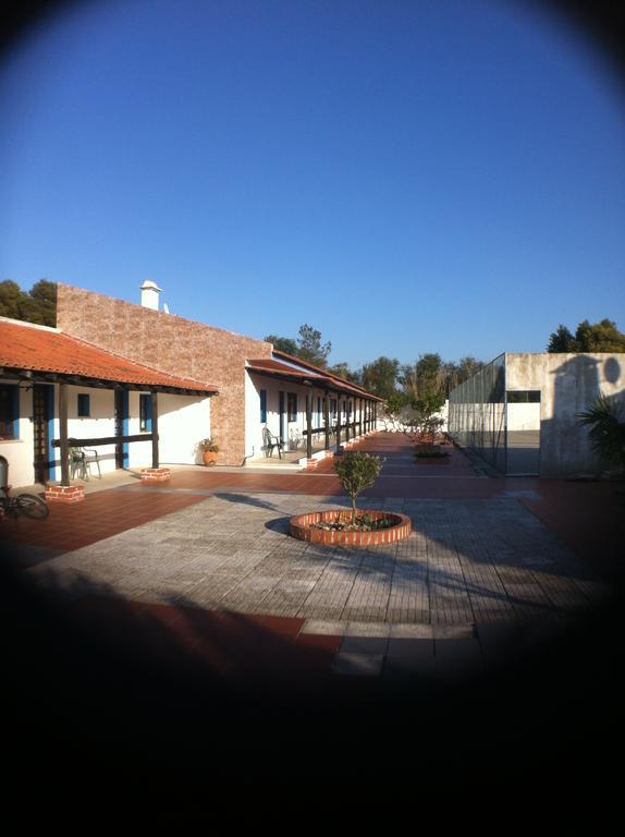 Alentejo Pig Dog Surf Camp Hotel Palhota Екстериор снимка